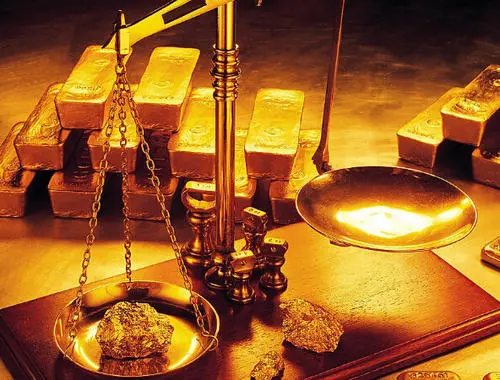 在你看来,华鑫投贵金属和领峰环球相比哪家公司更好?