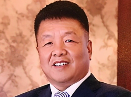 赤峰黄金实控人赵美光逝世,他生前对该企业做出了怎样的贡献?