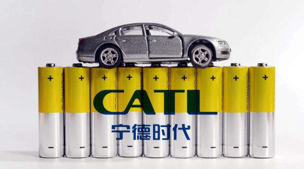 15天大跌22％，“宁王”市值跌至万亿关口！新能源赛道怎么了？