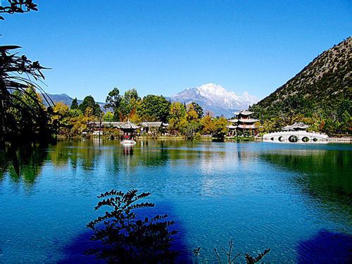 1、云南旅游市场概况(写计划书需要的项目背景) 2、导游在服务过程中存...