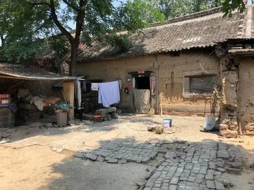 专家提醒重资本谨慎进入农村地产,农村地产为何成暴利行业?
