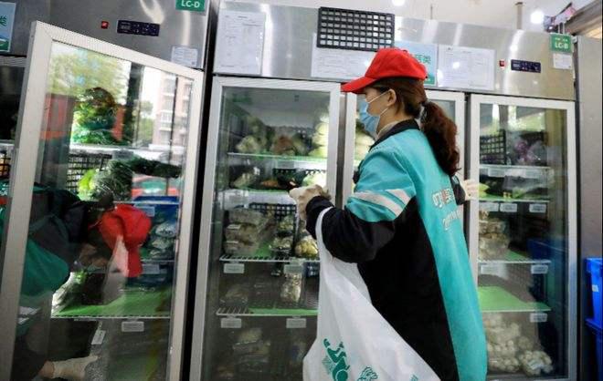 叮咚买菜死鱼冒充活鱼销售被约谈立案,此事对公司产生了哪些影响呢?